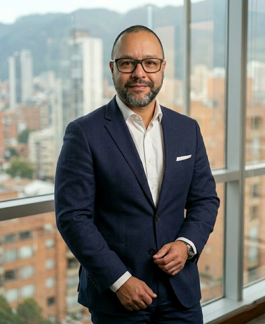 Andrés Bermúdez Rodríguez, host de Behind the Queue